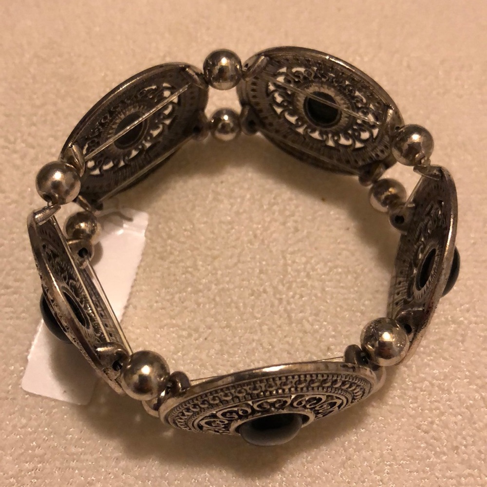 Bracelet - Picture 2 of 4